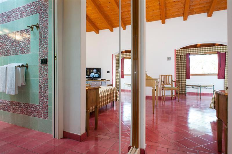 מרינה די קמפו Hotel Barracuda מראה חיצוני תמונה
